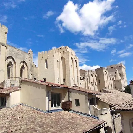 Proche Palais Des Papes *